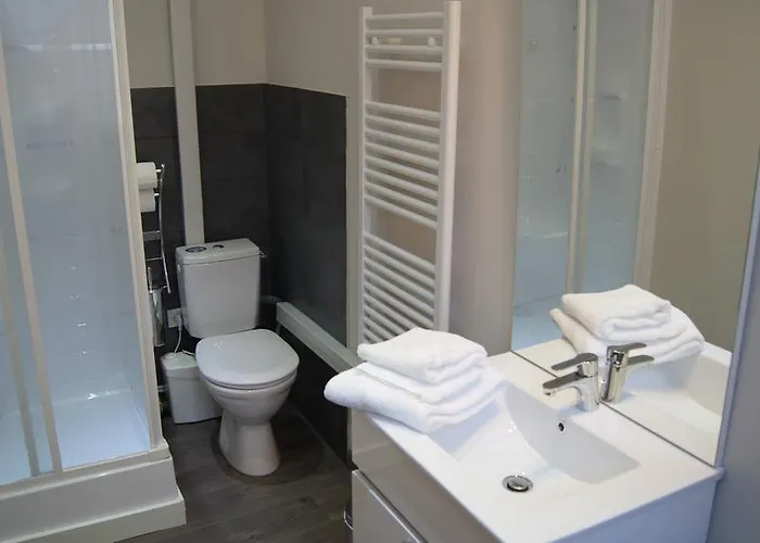 科瓦尔布朗克酒店 宾馆