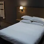 Du Cheval Blanc Inn