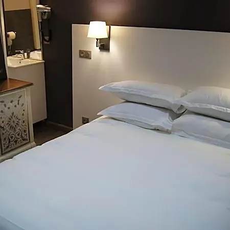 Du Cheval Blanc 3*